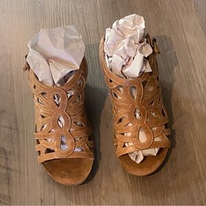 Josef Seibel Sandals Women’s Strappy Heel Brown Leather US SZ 7 to 7.5 EU 38